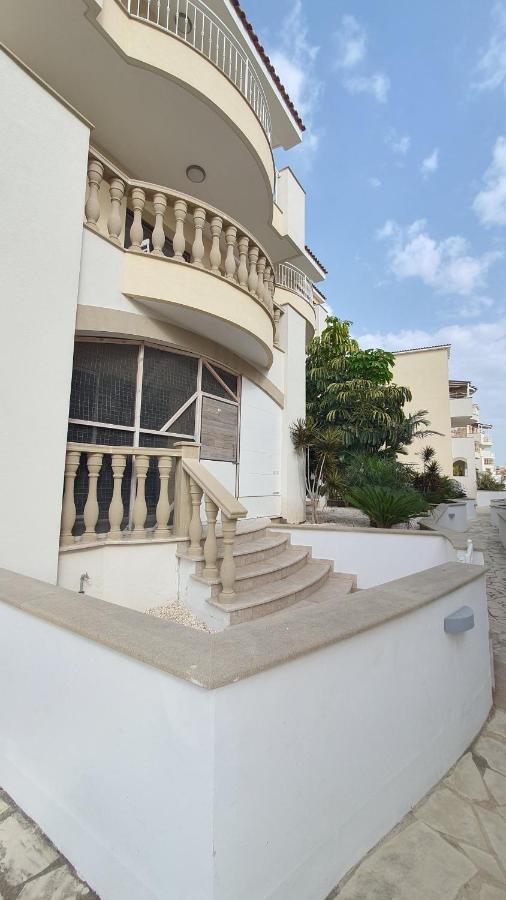 Apartment Pearl Park Residence Paphos Exterior foto